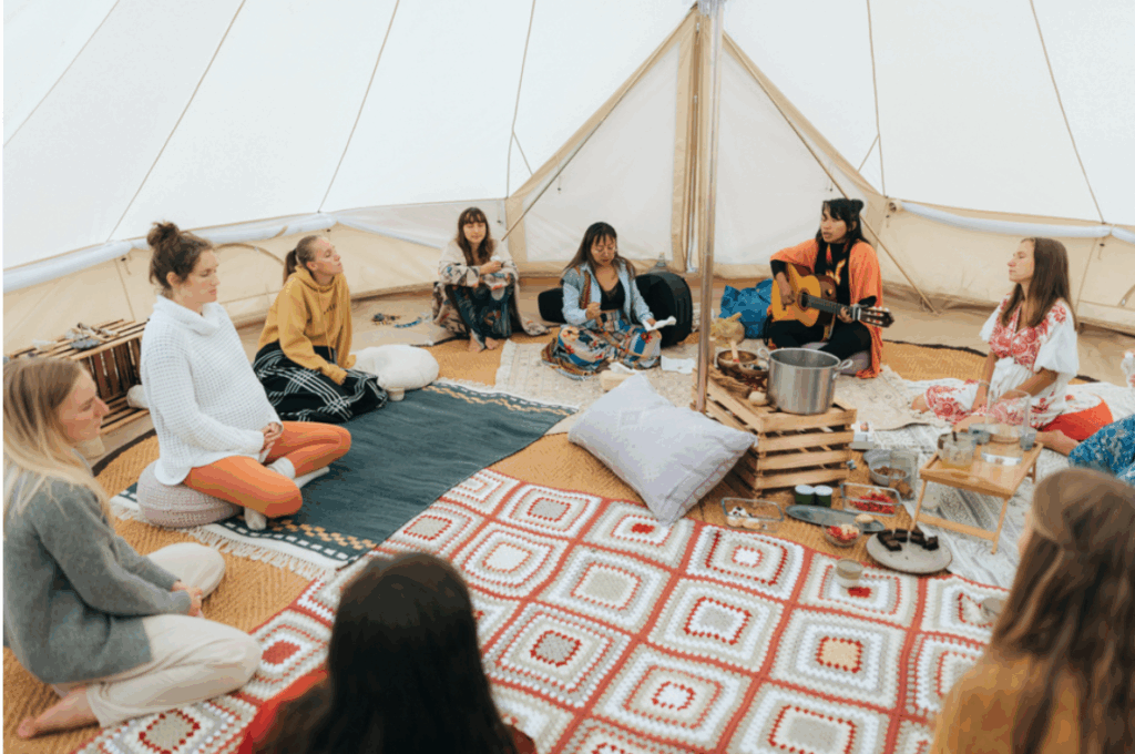 obrázek na webu Síla propojení obrázek v rámci Propojujeme moderní společnost a tradičně žijící kultury